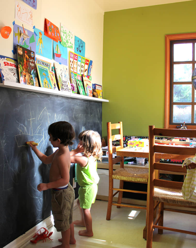 fascinating-chalkboard-wall-ideas-playroom-photo-ideas.jpg