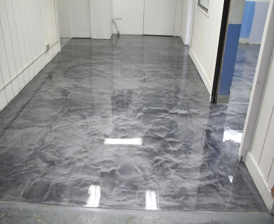 concrete-floors-finishes-concrete-floors-finishes-metallic-epoxy-floor-with-polyaspartic-top-coat-in-box.jpg